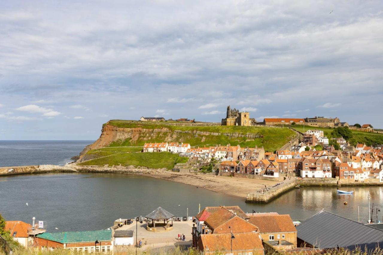 Royal Whitby Otel Dış mekan fotoğraf