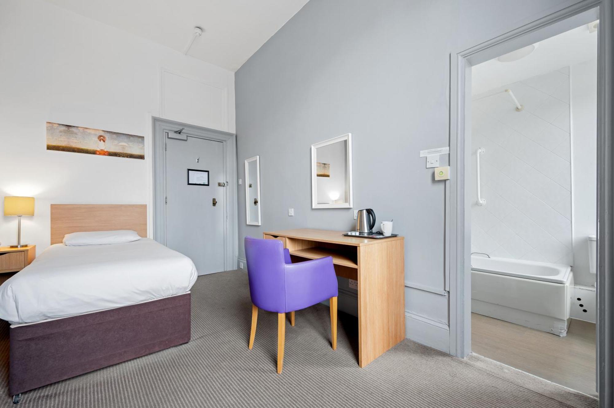 Royal Whitby Otel Dış mekan fotoğraf