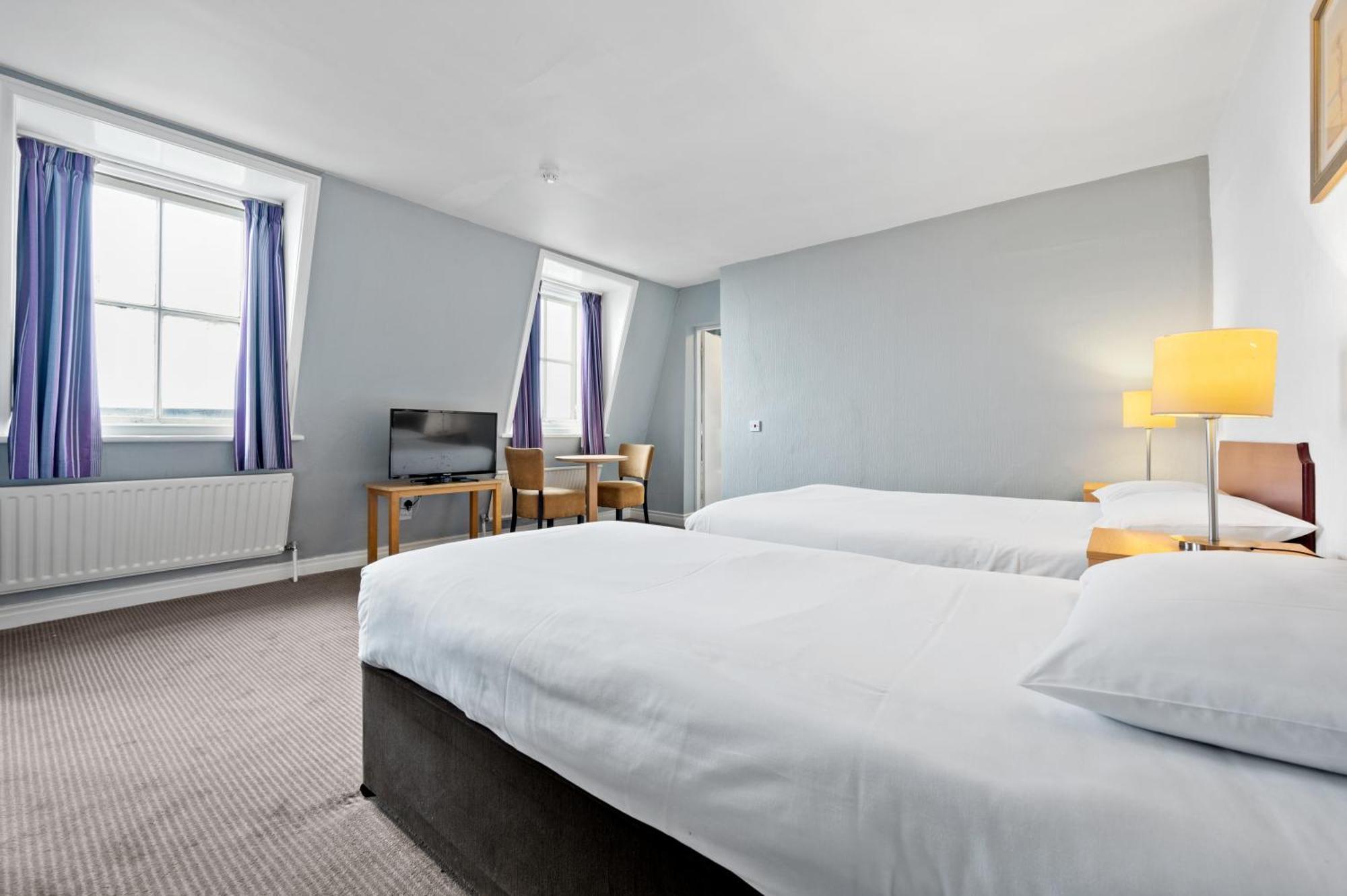 Royal Whitby Otel Dış mekan fotoğraf