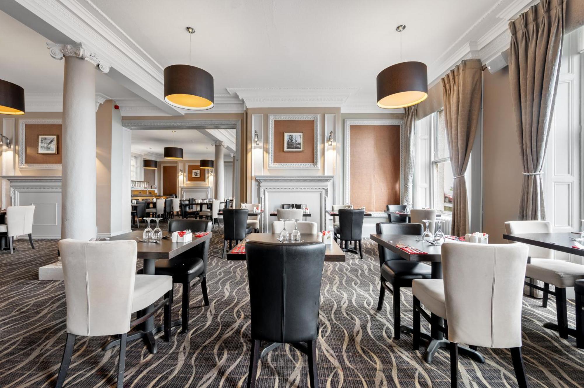 Royal Whitby Otel Dış mekan fotoğraf