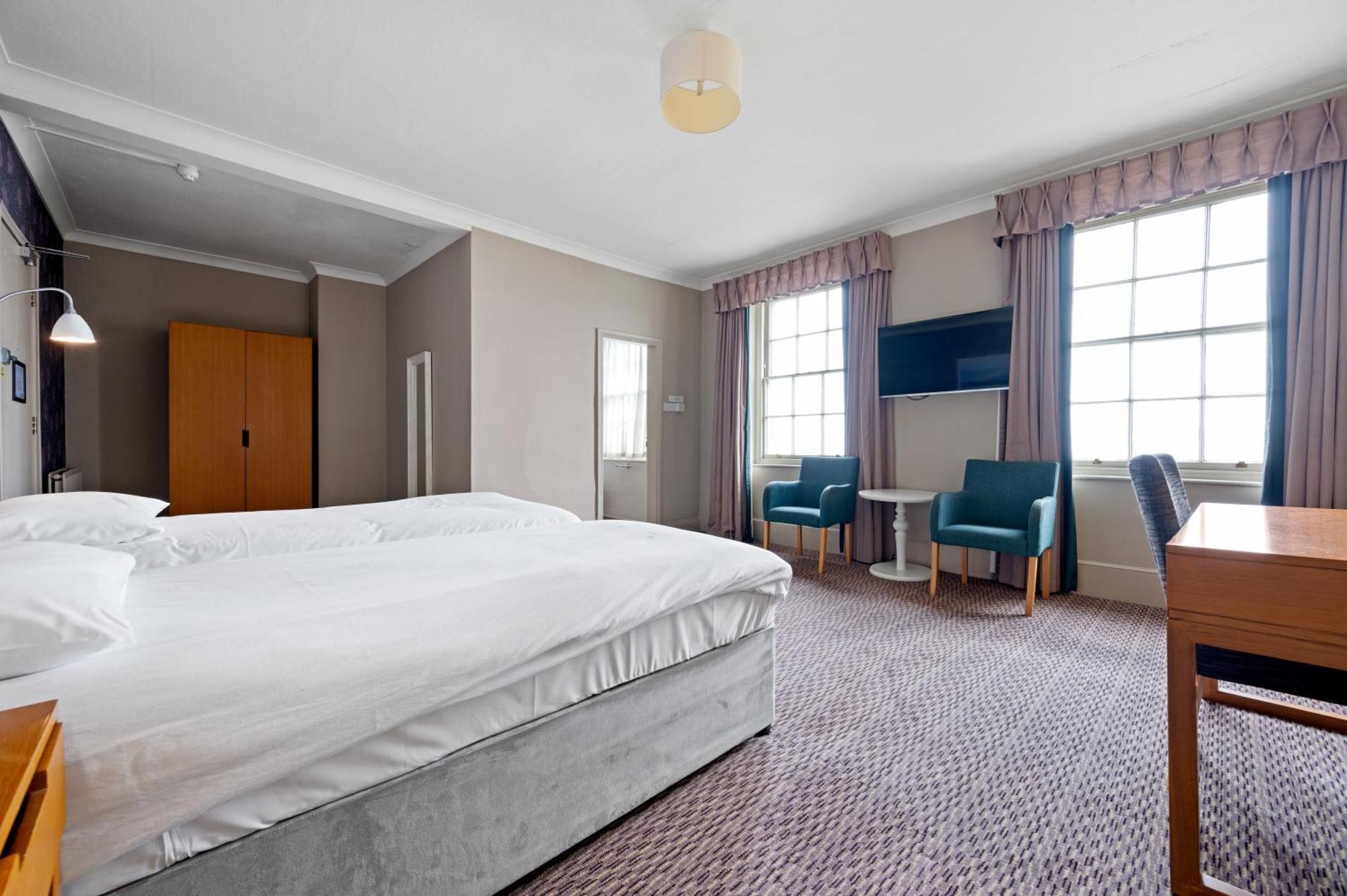 Royal Whitby Otel Dış mekan fotoğraf